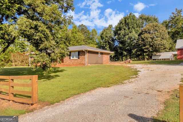 45 Smith Overhead Bridge Road, Commerce, GA 30530