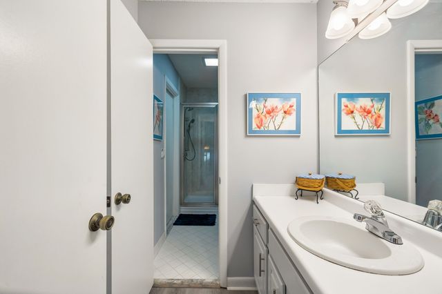 4411 S Trace Blvd, Old Hickory, TN 37138