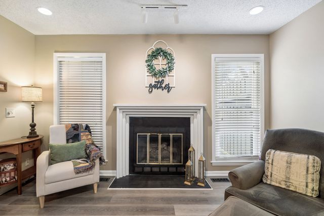 4411 S Trace Blvd, Old Hickory, TN 37138