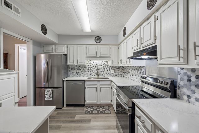 4411 S Trace Blvd, Old Hickory, TN 37138