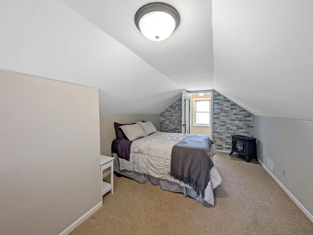 5004 5th Street NE, Columbia Heights, MN 55421