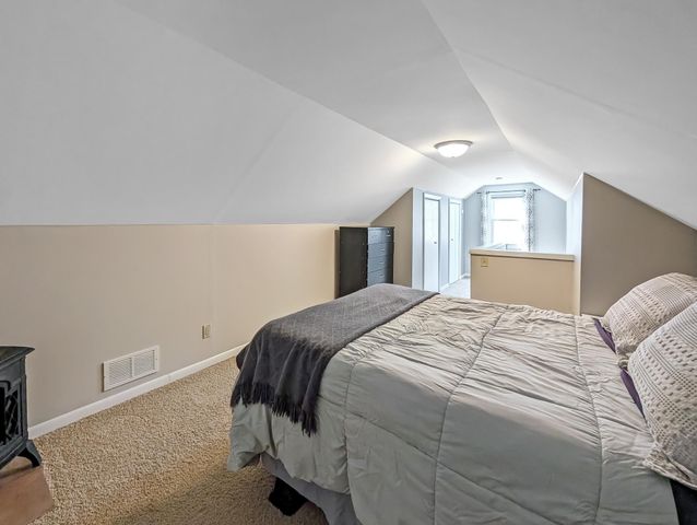 5004 5th Street NE, Columbia Heights, MN 55421