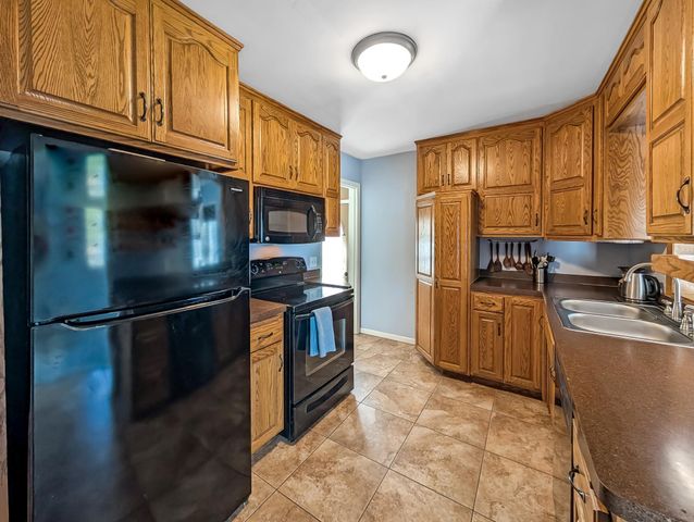 5004 5th Street NE, Columbia Heights, MN 55421