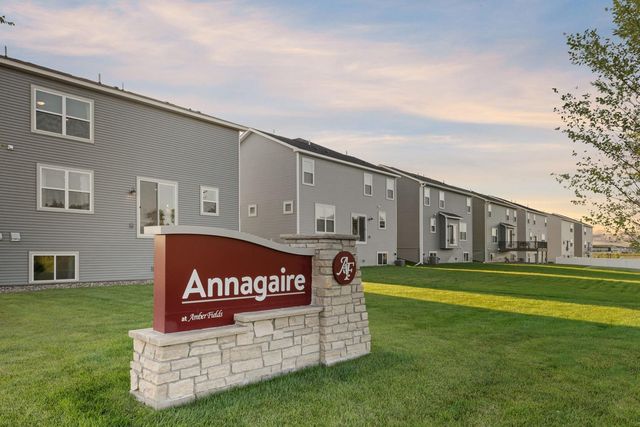 1110 Annagaire Curve, Rosemount, MN 55068