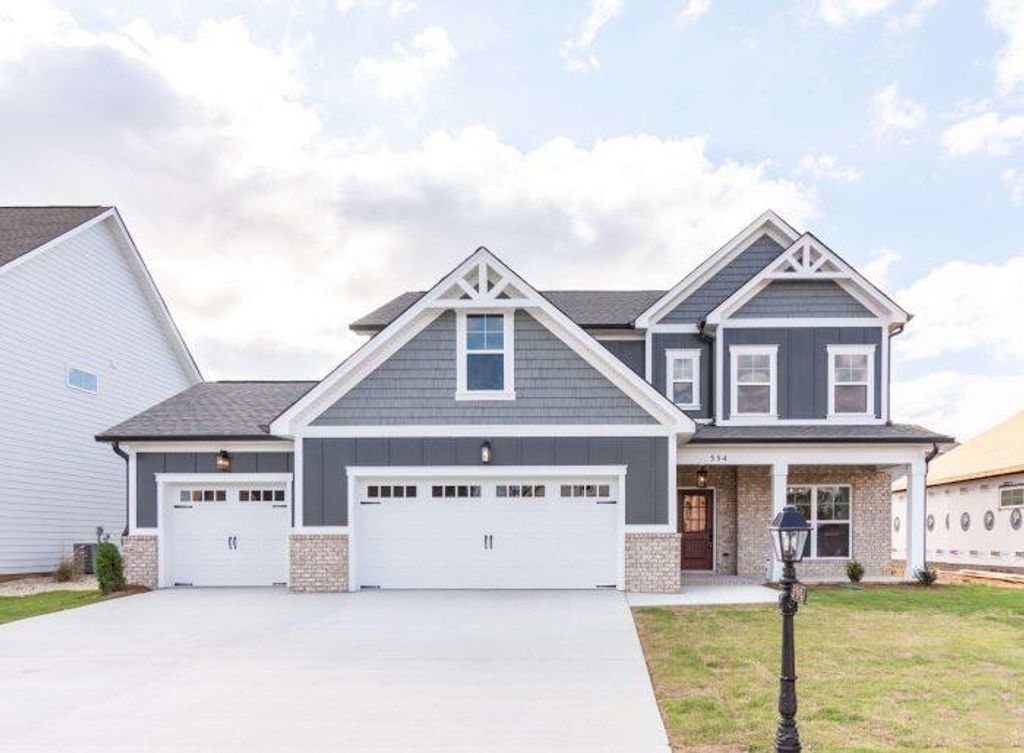482 Winchester Drive 79, Rossville, GA 30741