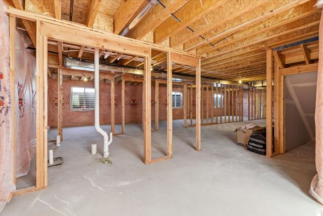 161 N 200 W, Levan, UT 84639