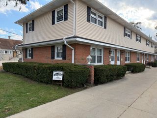 914 Hillside Avenue 1, Antioch, IL 60002