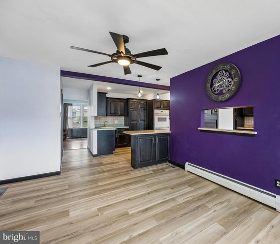 917 BELLEVUE AVE, Penndel, PA 19047