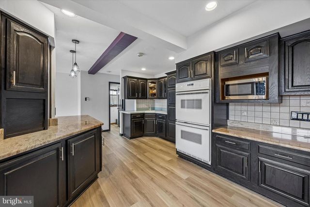 917 BELLEVUE AVE, Penndel, PA 19047