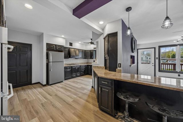 917 BELLEVUE AVE, Penndel, PA 19047