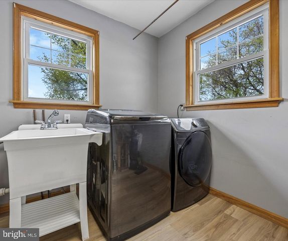 917 BELLEVUE AVE, Penndel, PA 19047