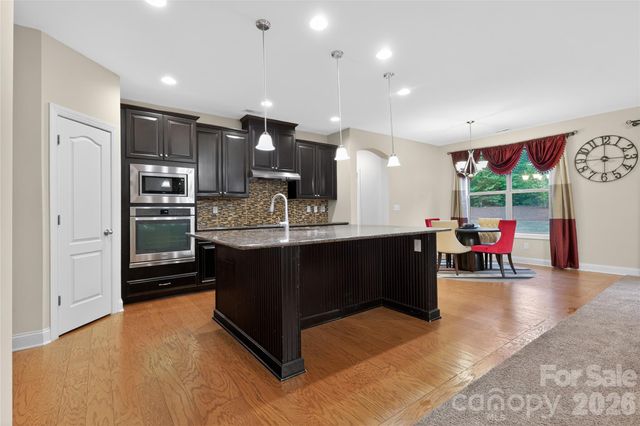 726 Lingfield Lane, Waxhaw, NC 28173