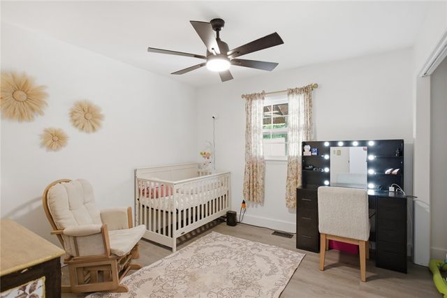1013 S Greenwich Drive, Walhalla, SC 29691