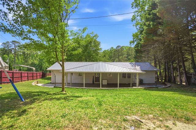 1013 S Greenwich Drive, Walhalla, SC 29691