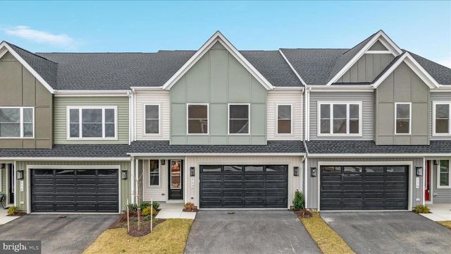 117 WAGTAIL LN, Winchester, VA 22603