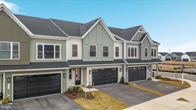117 WAGTAIL LN, Winchester, VA 22603