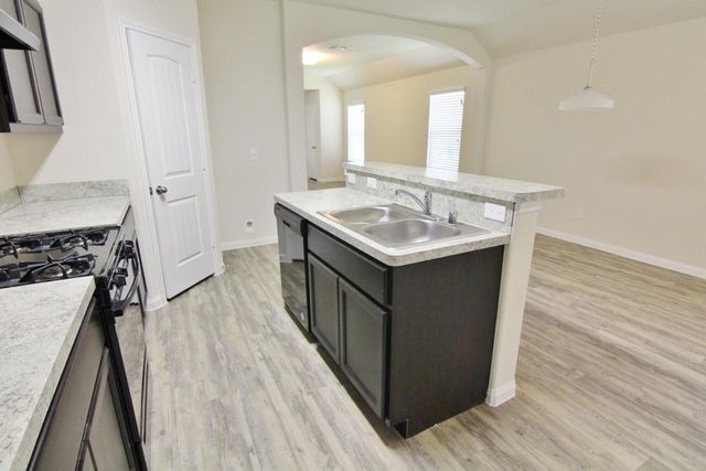 14459 Platzer Drive, Houston, TX 77045