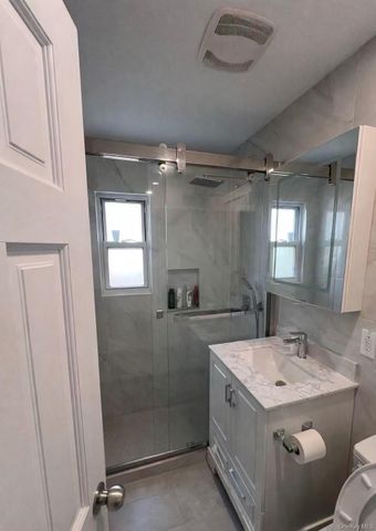 5032 Utopia Parkway, Fresh Meadows, NY 11365
