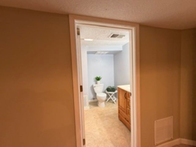 2630 Crestview Drive, Bettendorf, IA 52722