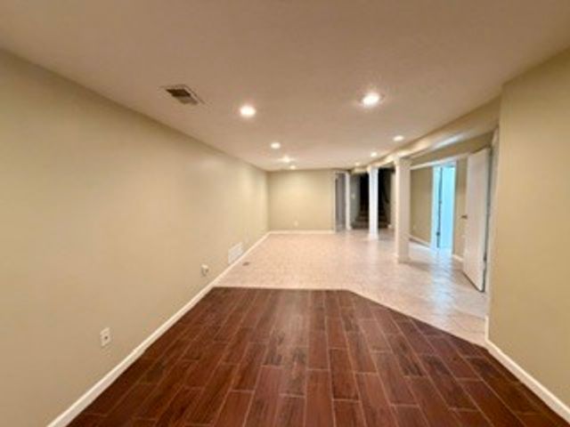2630 Crestview Drive, Bettendorf, IA 52722