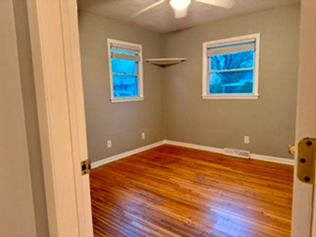 2630 Crestview Drive, Bettendorf, IA 52722