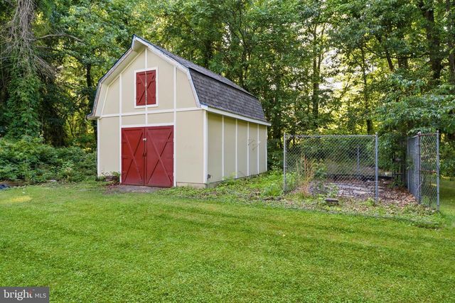 9330 BOYDS TURN RD, Owings, MD 20736