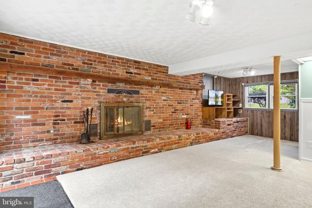 9330 BOYDS TURN RD, Owings, MD 20736