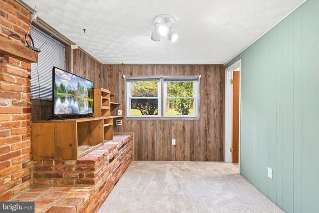9330 BOYDS TURN RD, Owings, MD 20736