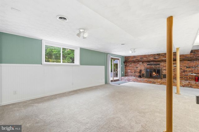 9330 BOYDS TURN RD, Owings, MD 20736