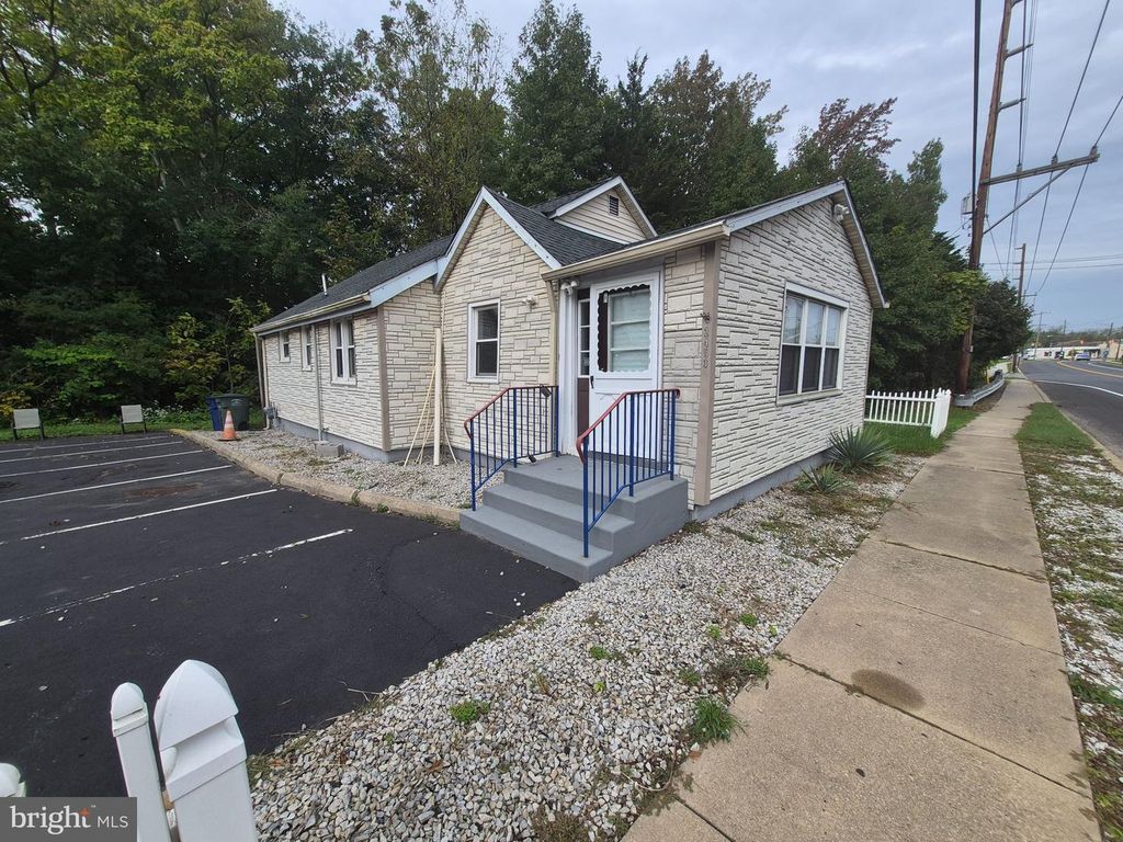 2453 DELSEA DR, FRANKLINVILLE, NJ 08322 — exterior