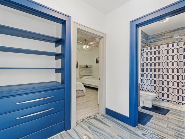 2002 Lillie Avenue, Davenport, IA 52804