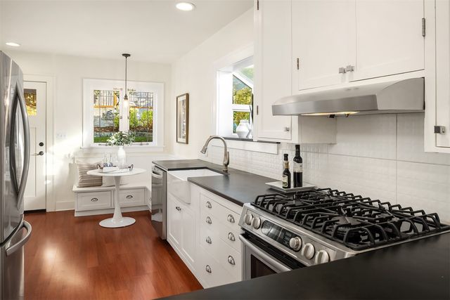 6250 28th Avenue NE, Seattle, WA 98115