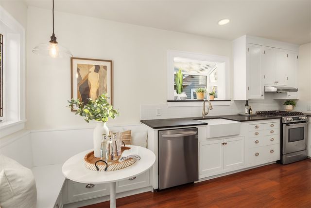 6250 28th Avenue NE, Seattle, WA 98115