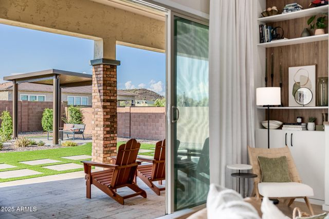 3814 W RUNNING DEER Trail, Phoenix, AZ 85083