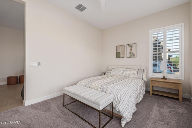 3814 W RUNNING DEER Trail, Phoenix, AZ 85083
