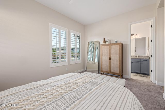 3814 W RUNNING DEER Trail, Phoenix, AZ 85083