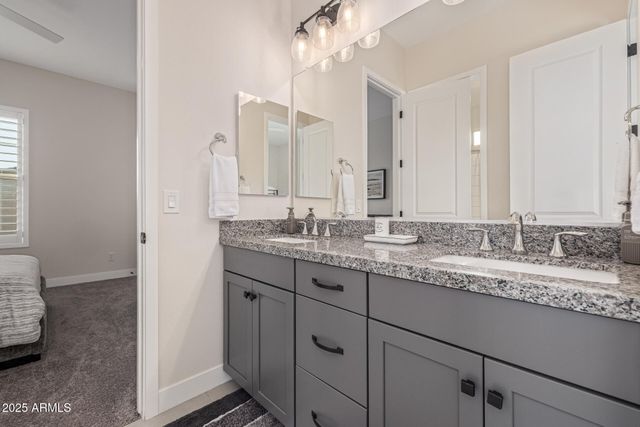 3814 W RUNNING DEER Trail, Phoenix, AZ 85083