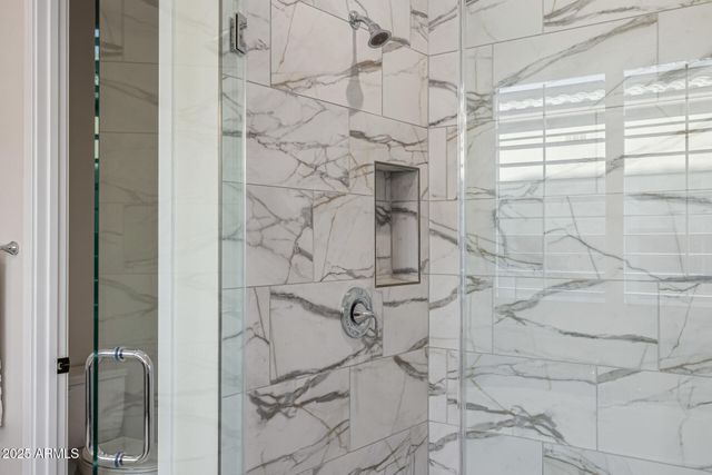 3814 W RUNNING DEER Trail, Phoenix, AZ 85083