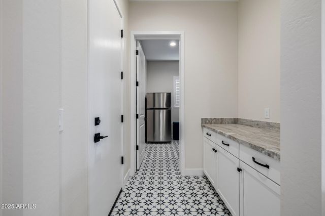 3814 W RUNNING DEER Trail, Phoenix, AZ 85083