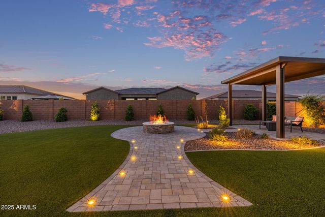 3814 W RUNNING DEER Trail, Phoenix, AZ 85083