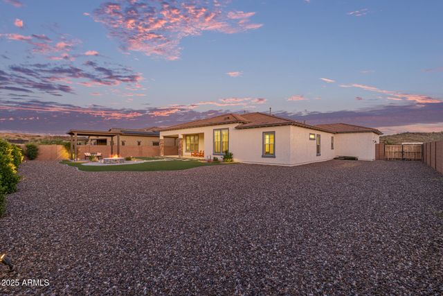 3814 W RUNNING DEER Trail, Phoenix, AZ 85083