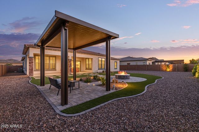 3814 W RUNNING DEER Trail, Phoenix, AZ 85083