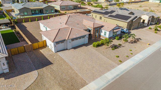 3814 W RUNNING DEER Trail, Phoenix, AZ 85083