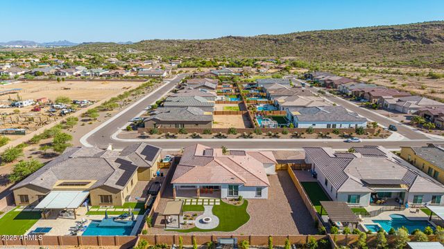 3814 W RUNNING DEER Trail, Phoenix, AZ 85083