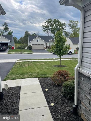 115 KOALA CIR, Martinsburg, WV 25403