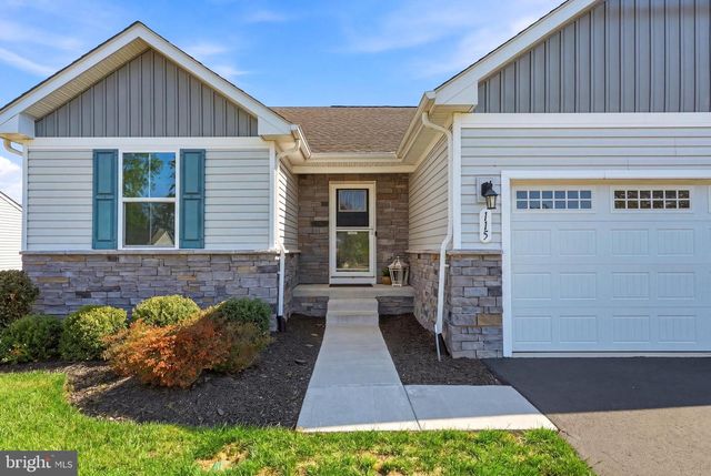 115 KOALA CIR, Martinsburg, WV 25403