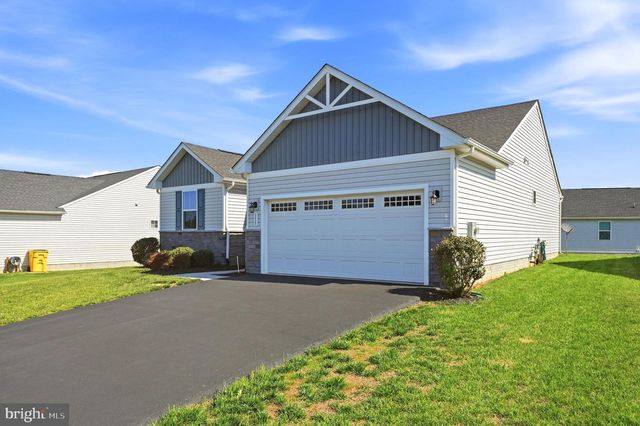 115 KOALA CIR, Martinsburg, WV 25403