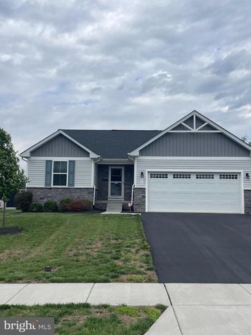 115 KOALA CIR, Martinsburg, WV 25403