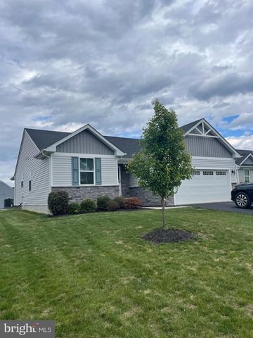 115 KOALA CIR, Martinsburg, WV 25403