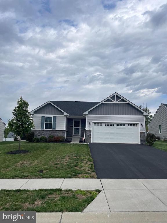 115 KOALA CIR, Martinsburg, WV 25403